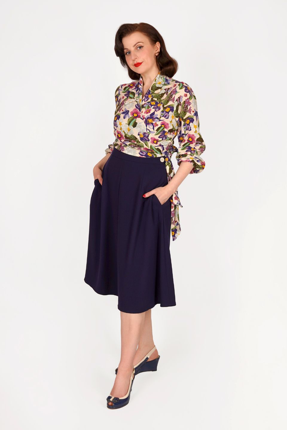 1940s style Knee length A line Skirt in Navy Weekend Doll