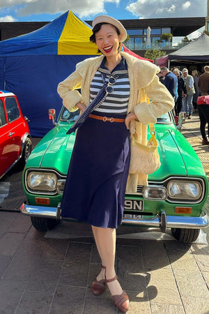 Bette Midi Skirt in Navy