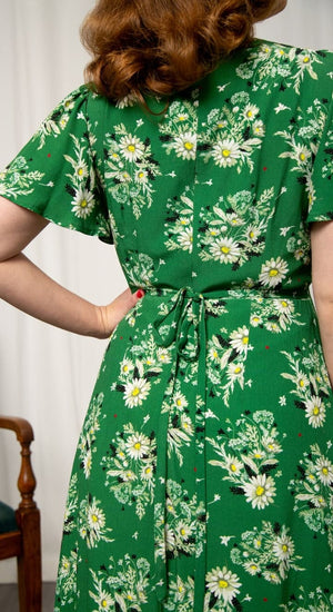 Vintage Inspired Green Floral Print Knee Length Tea Dress | 1930s & 1940s Style | Weekend Doll 