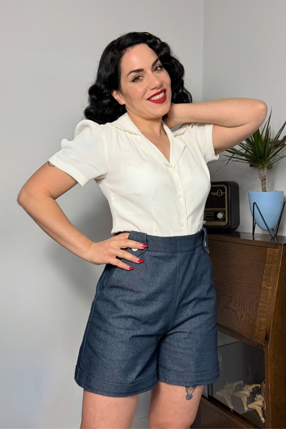 High waist vintage-style navy denim shorts inspired | 1940s and 1950s Style | Weekend Doll
