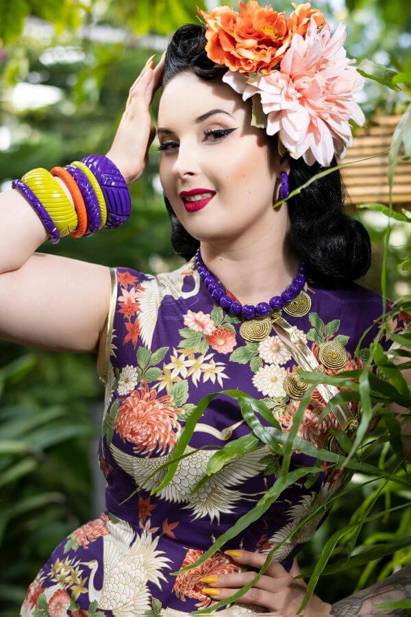 Splendette Paradise Heavy Carve Hoop Earrings  | 1940s & 1950s Style | Weekend Doll