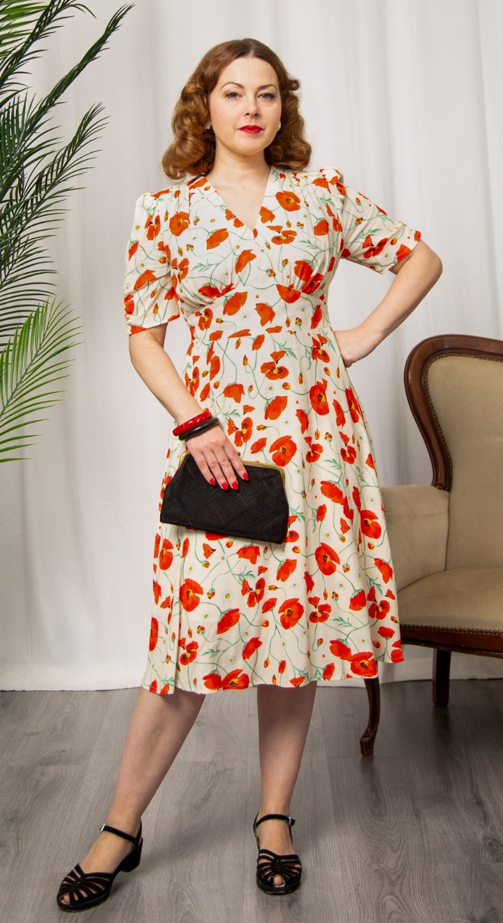 Vintage Inspired Ivory Poppy Print Knee Length Tea Dress | 1930s & 1940s  Style