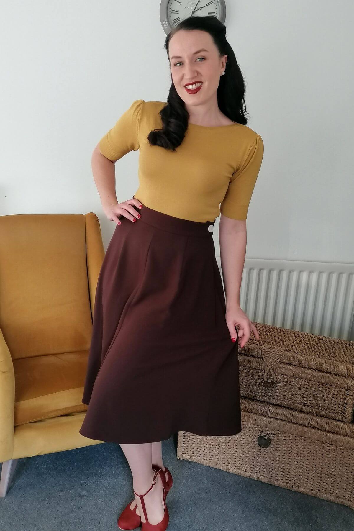 1940s style Knee length A line Skirt in Brown Weekend Doll