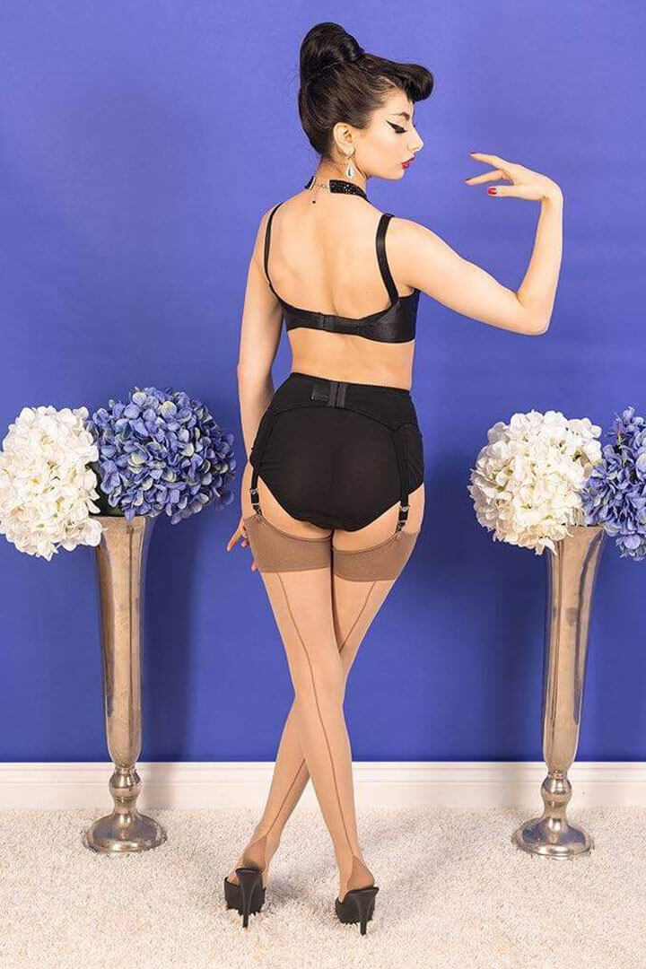 Vintage glamour 15 denier nude with nude seamed tights | 1940 & 50s style | What Katie Did